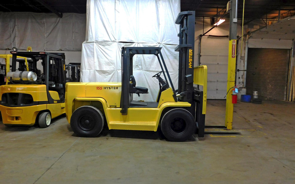 2005 Hyster H155XL2 Forklift on Sale in Chicago