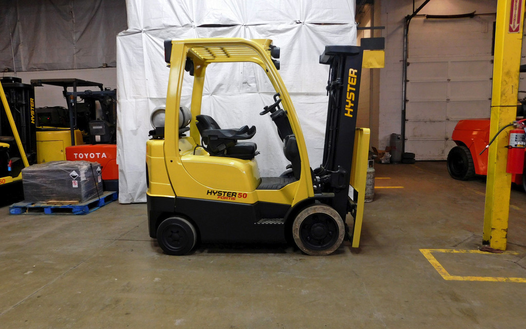 2010 Hyster S50FT Forklift on sale in Chicago