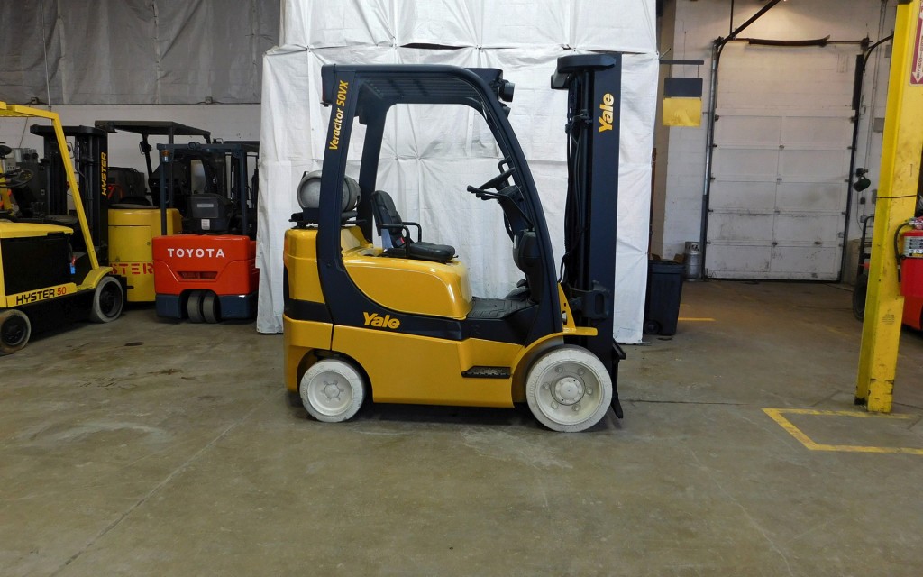  2011 Yale GLC050VX Forklift on Sale in Chicago