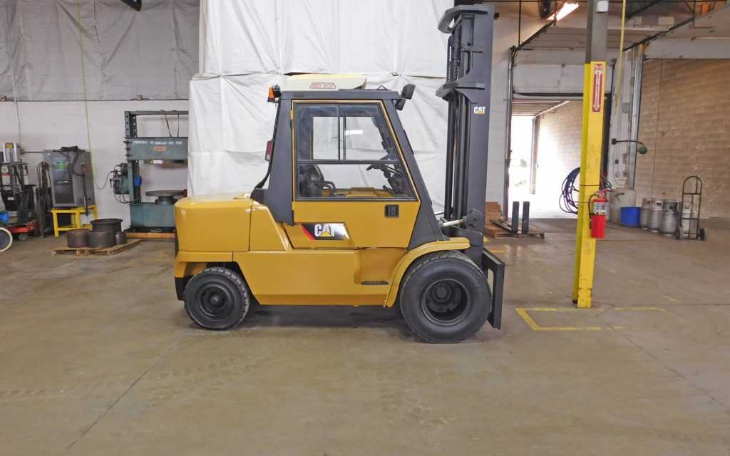  2005 Caterpillar CP50K1 Forklift on Sale in Chicago